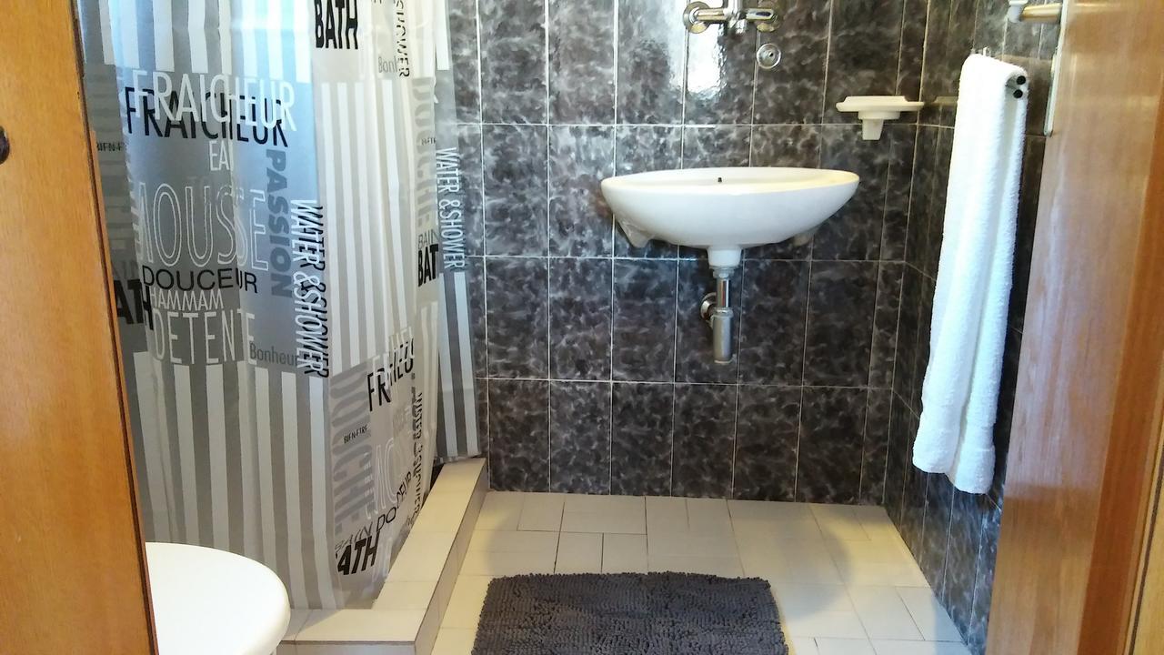 Guest House Villa Castio Petrovac Exterior foto